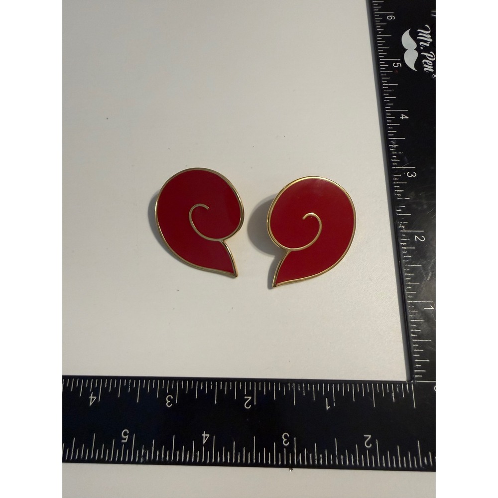 Vintage Monet Red Enamel Gold Tone Swirl Nautilus Clip On Statement Earrings